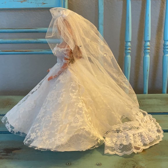 Vintage Barbie Wedding Day Collector’s Doll - Picture 7 of 15